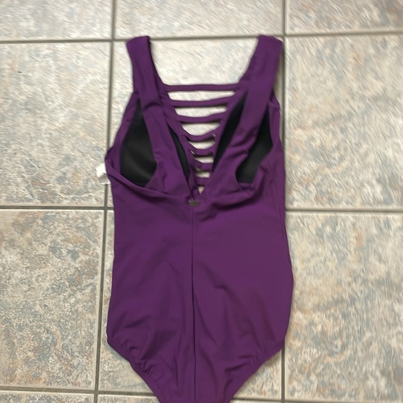 Amoressa Miraclesuit Veracruz One Piece Swimsuit 8 NWT Never worn. - Picture 12 of 14
